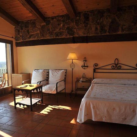 Hotel Rural Hosteria Fontivieja Losar De La Vera Exteriör bild