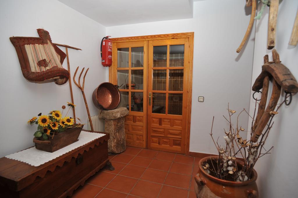 Hotel Rural Hosteria Fontivieja Losar De La Vera Exteriör bild