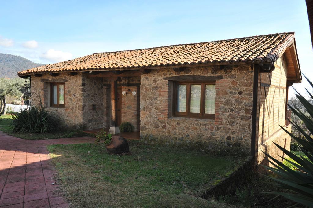 Hotel Rural Hosteria Fontivieja Losar De La Vera Rum bild