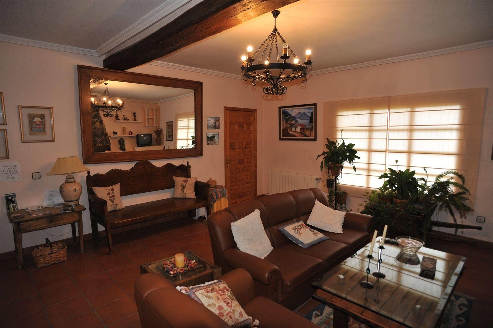 Hotel Rural Hosteria Fontivieja Losar De La Vera Exteriör bild
