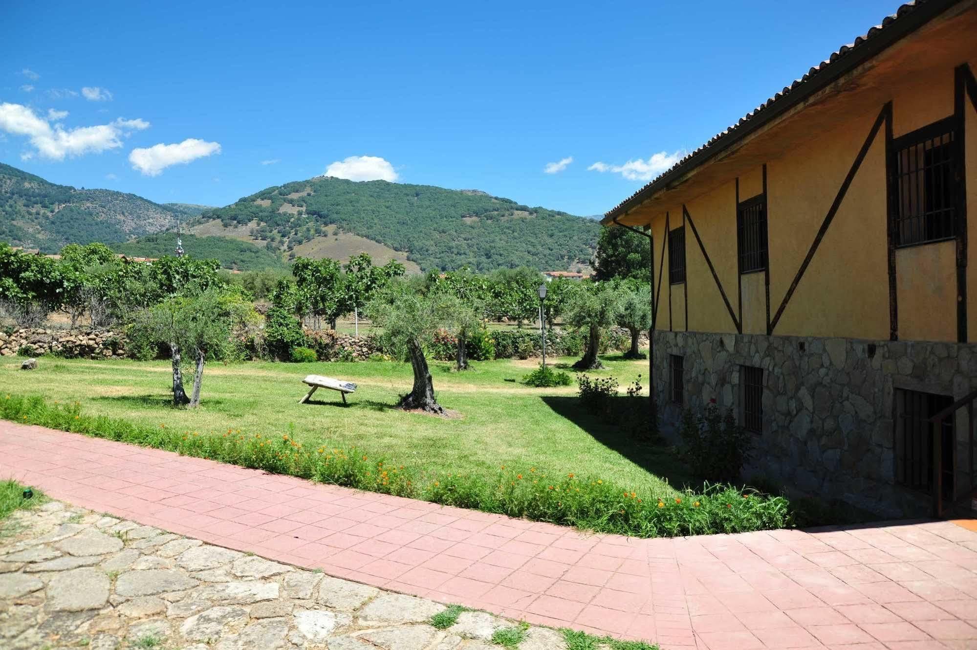 Hotel Rural Hosteria Fontivieja Losar De La Vera Exteriör bild